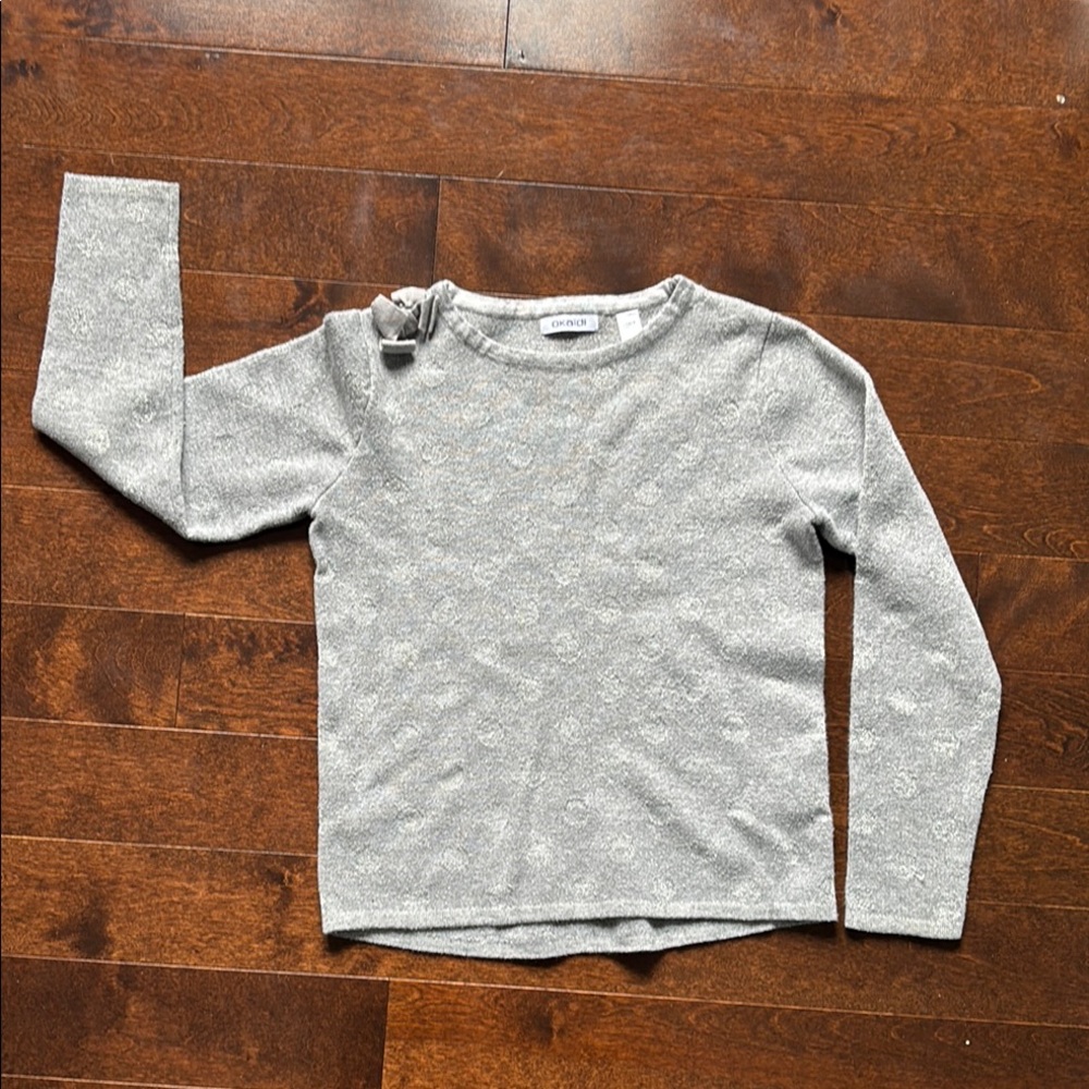 Gray Long Sleeve Sweater with Bow Detail